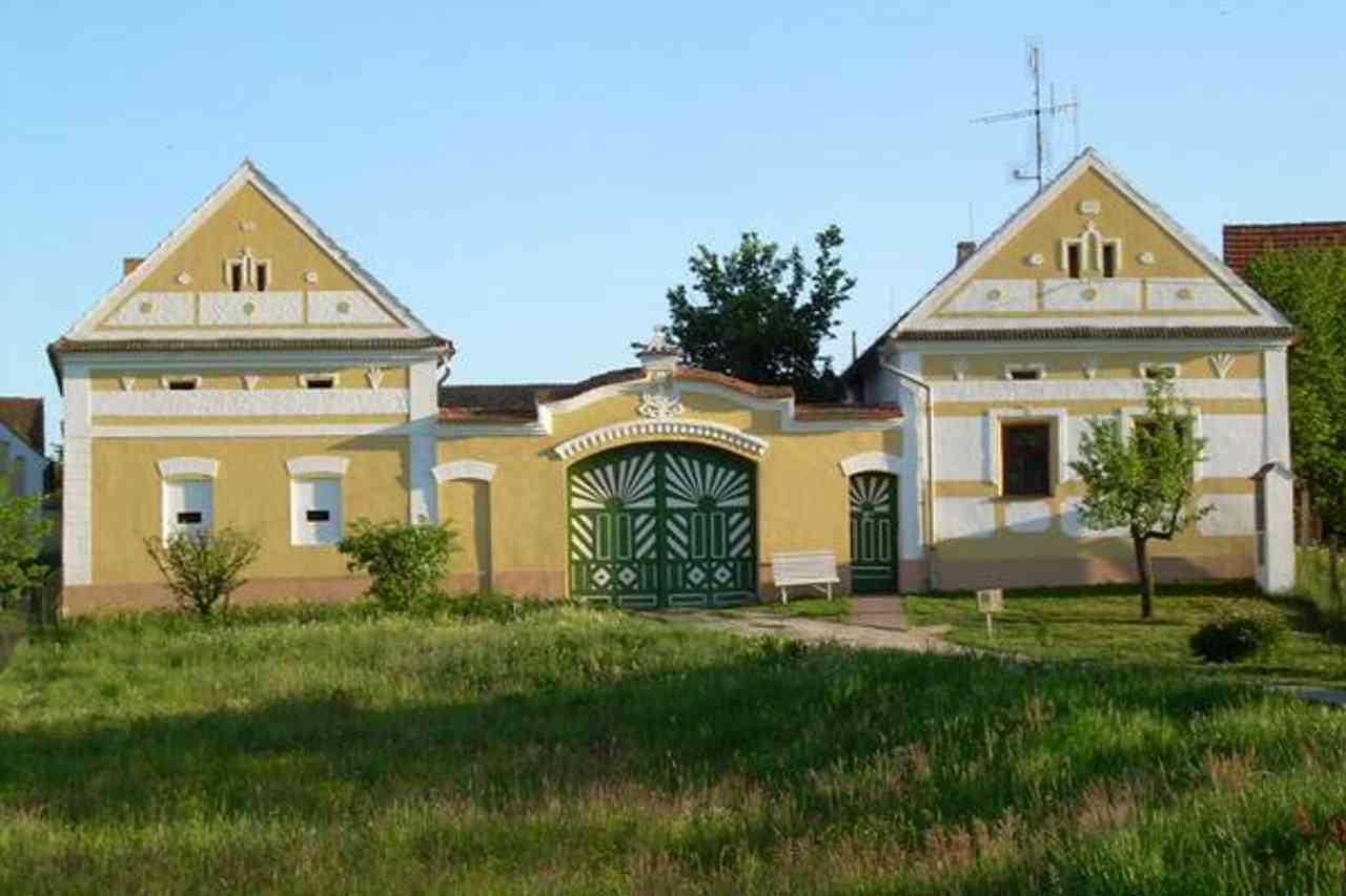 Vesnická památková rezervace Mazelov
