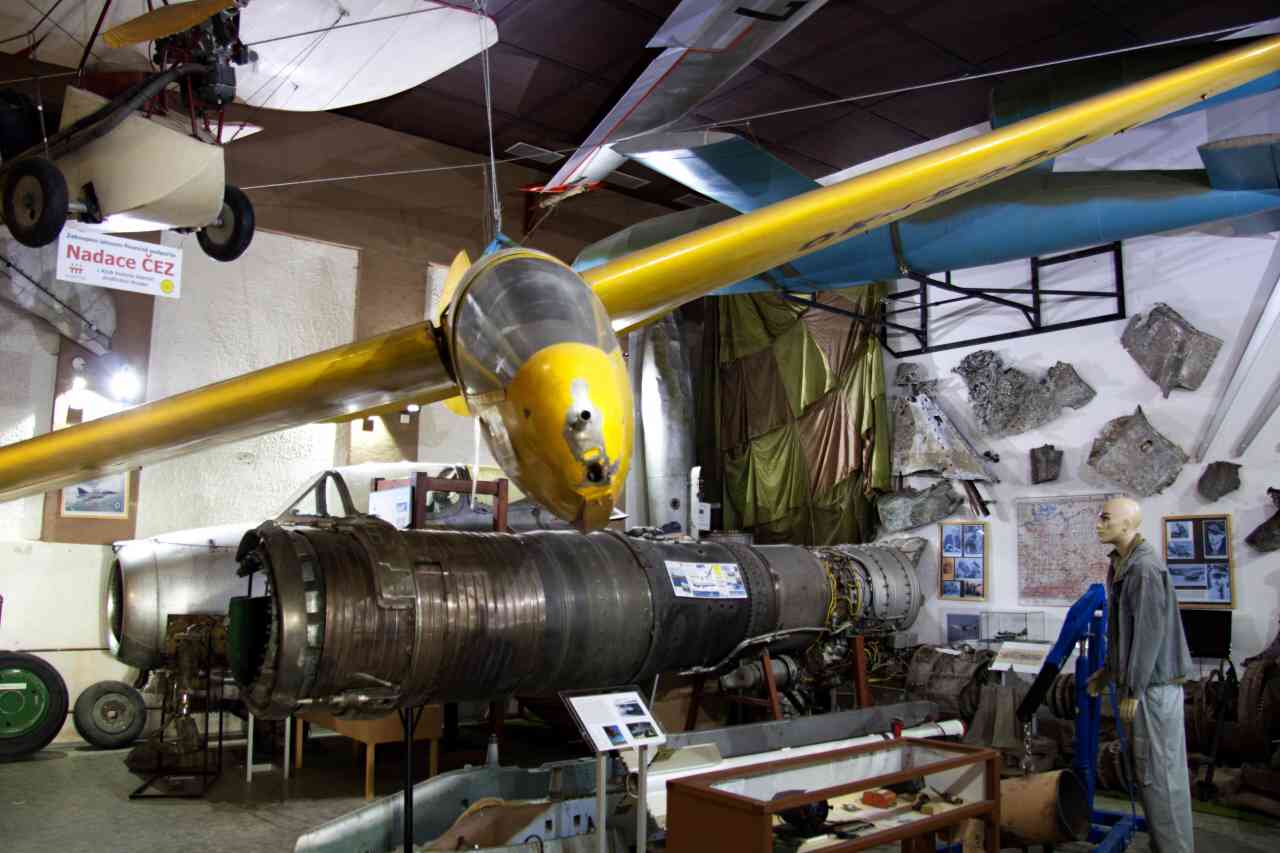 Deštná - Letecké a provaznické muzeum 