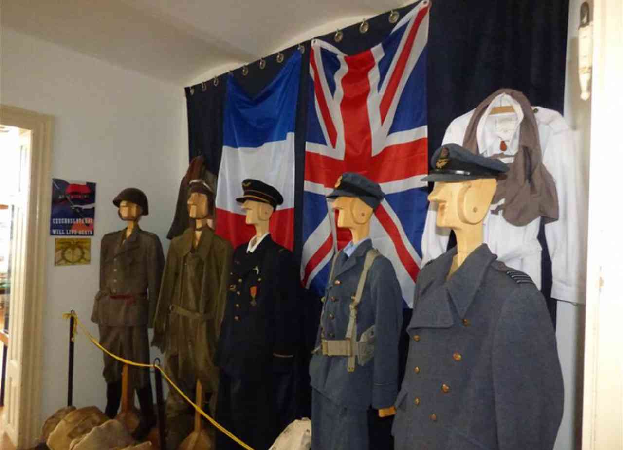 Větrný Jeníkov – RAF-Museum
